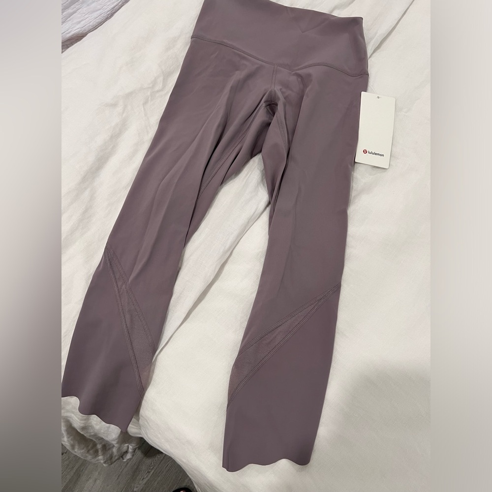 Lululuemon crop leggings NWT